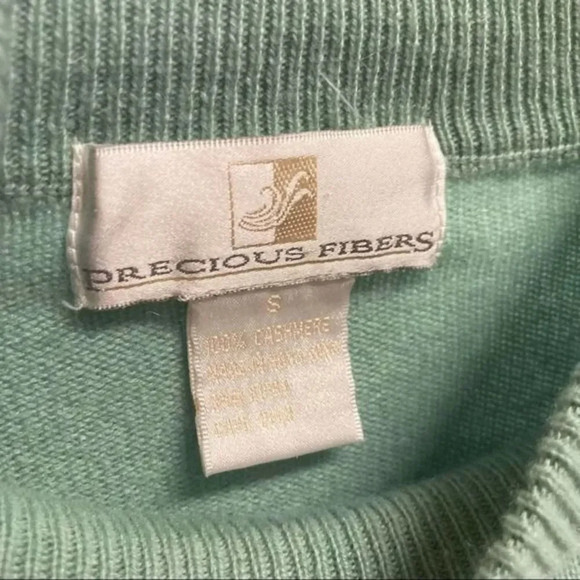 PRECIOUS FIBERS Mint Green 100% Cashmere Button Embellishment Small Sweater - Picture 2 of 6